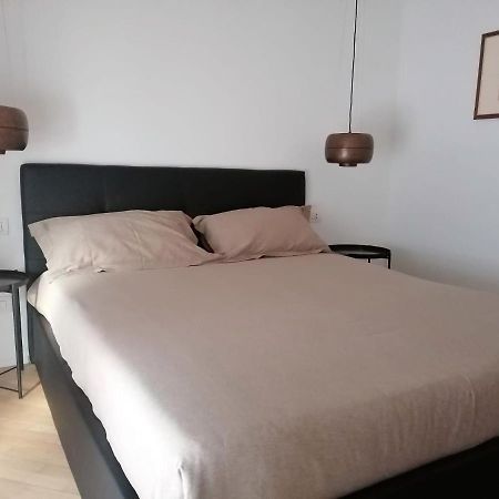 Apartament La Chicca Di Plinio Mediolan Zewnętrze zdjęcie