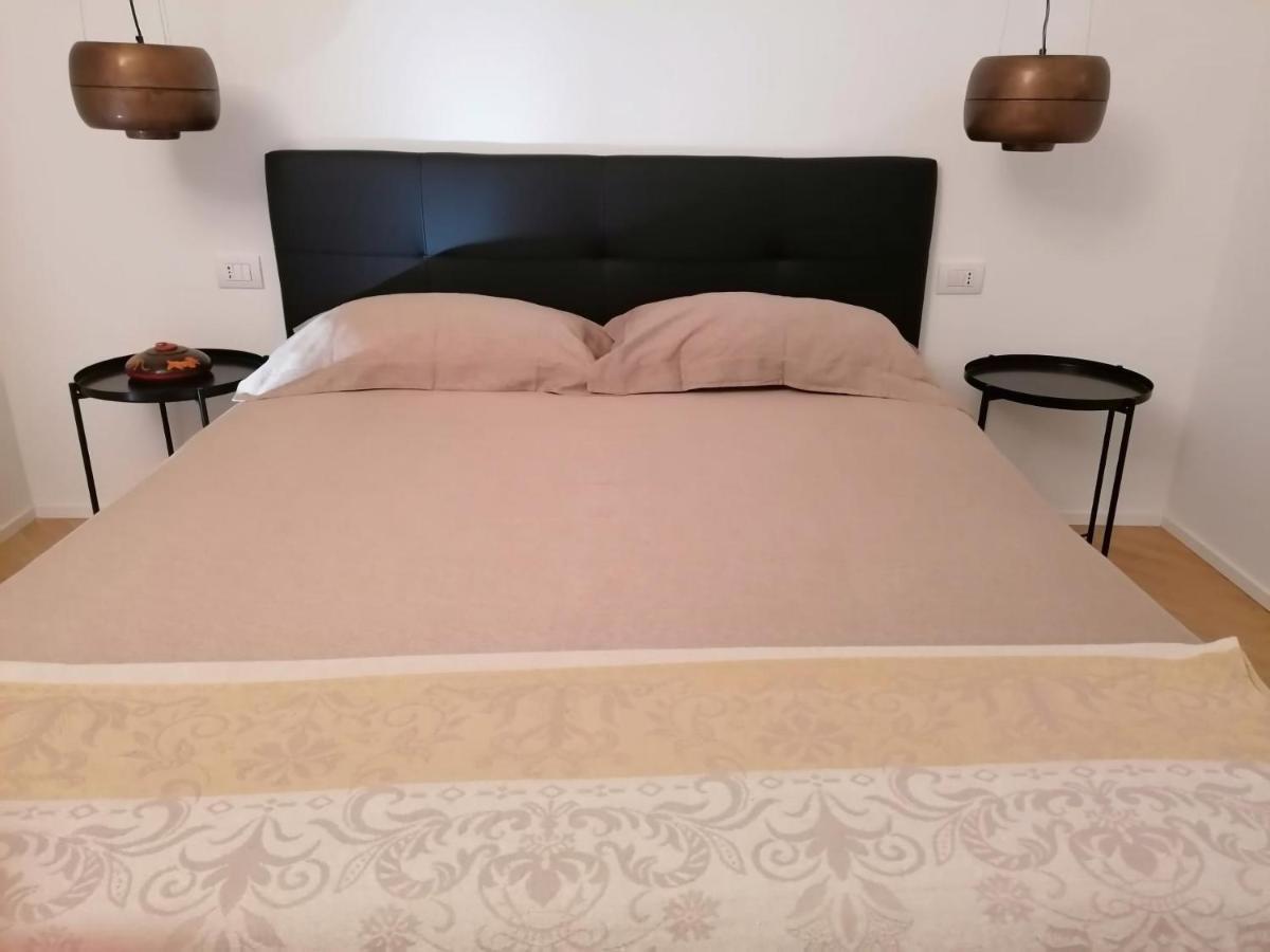 Apartament La Chicca Di Plinio Mediolan Zewnętrze zdjęcie